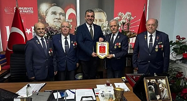 Gazilerden CHP İlçe Başkanı Doruk Bulut’a hayırlı olsun ziyareti