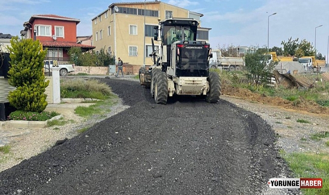 Silivri Belediyesi ilçe genelinde yol bakım ve onarım çalışmalarını sürdürüyor