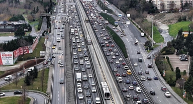 İstanbul’da ara tatil etkisi: Trafik yoğunluğu %85’e çıktı