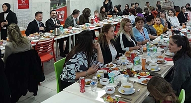 Silivri Mektebim Koleji’nden Ramazan’a yakışan birlik ve dayanışma sofrası