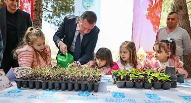 “Elim Toprakta” projesi festival havasında tamamlandı