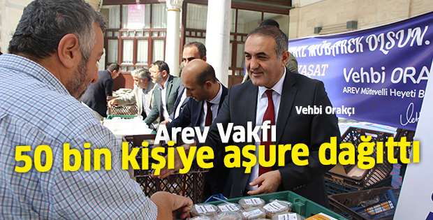 Arev Vakfı 50 bin kişiye aşure dağıttı