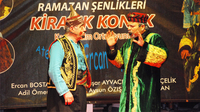 Ramazan tiyatro ile şenleniyor