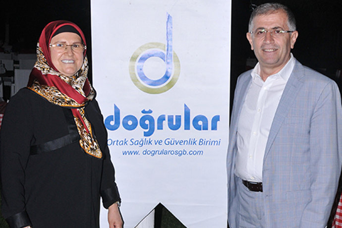 Doğrular Grup, protokole iftar verdi