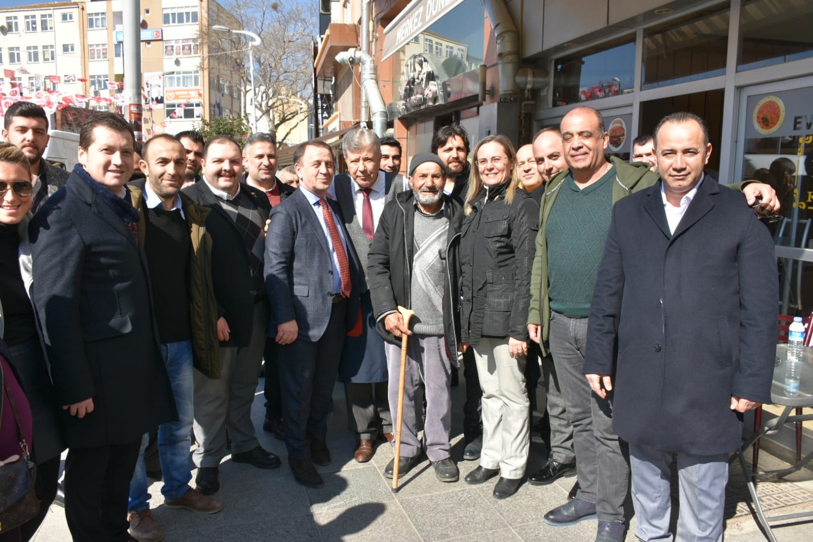 Işıklar çarşı esnafına hayırlı işler diledi