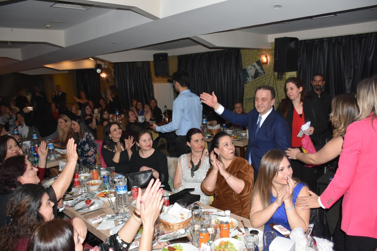 Kadınlar Işıklar’ı coşkuyla karşıladı