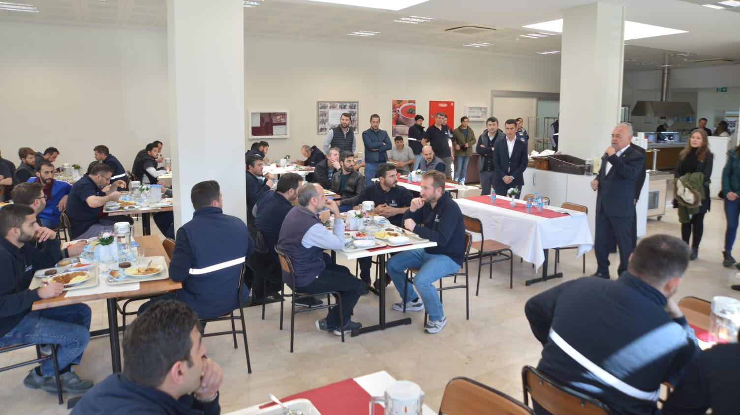 Değirmenci, Mesan personeliyle buluştu