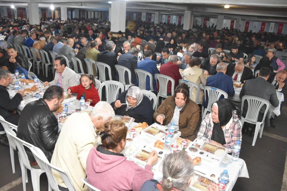 Sanayi Sitesi Esnafları Gönül Sofrasında Buluştu