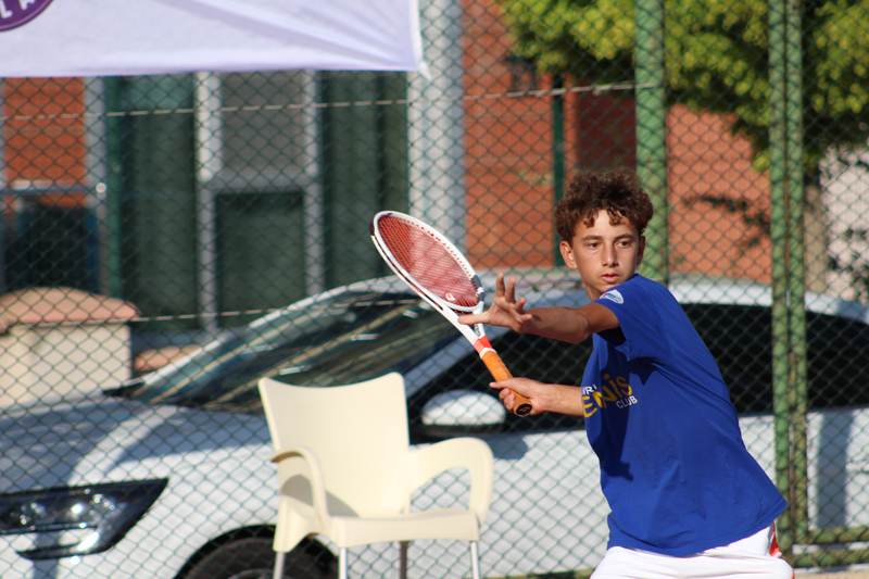 Zafer Kupası şampiyonları ödüllerine kavuştu