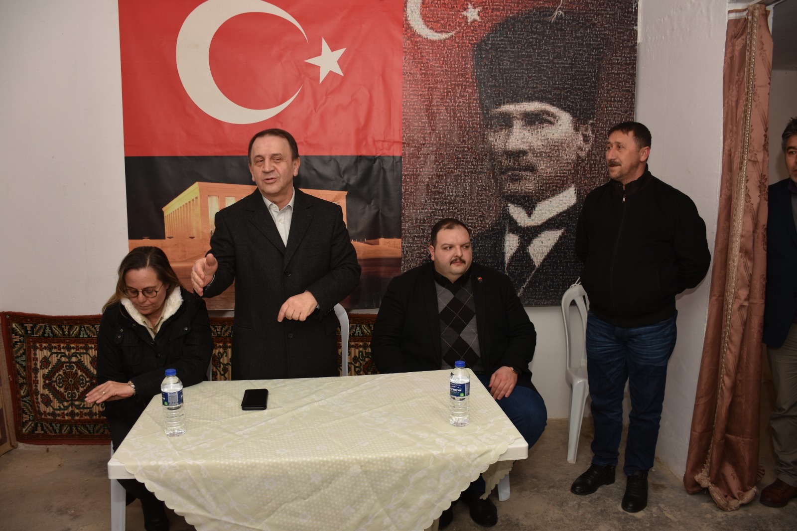 Işıklar site sakinleri ile buluştu