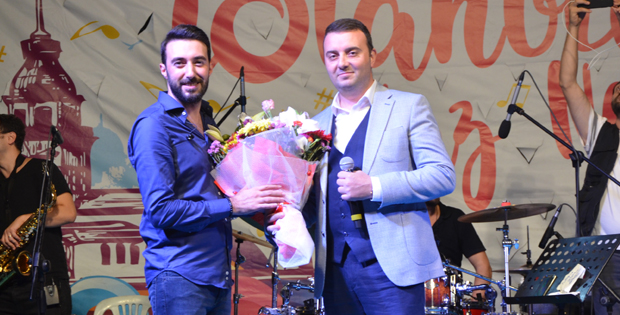 İBB'nin 'Yaz Neşesi' Koliva konseri başladı