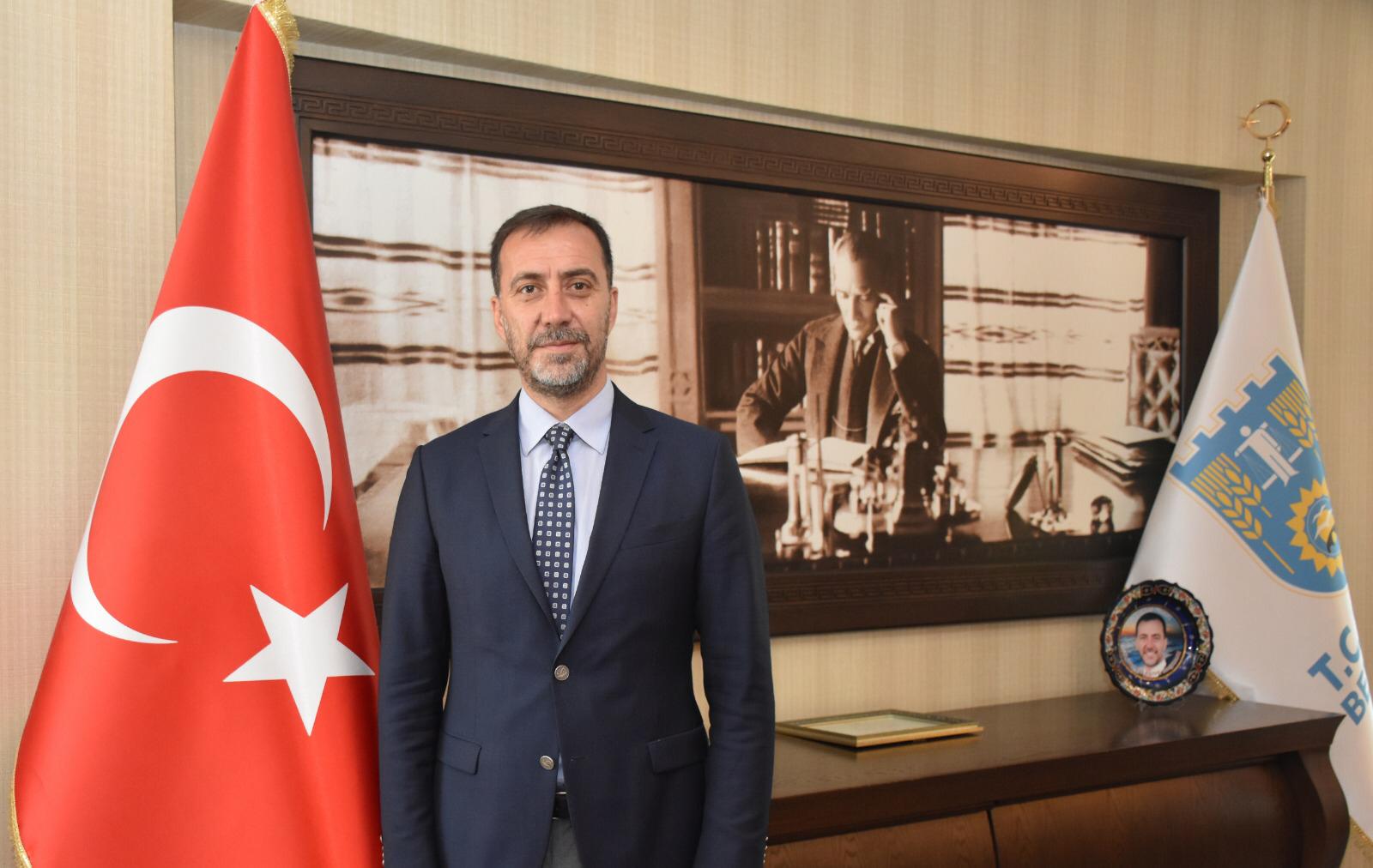 Tabelası Türkçe olmayana ruhsat yok!