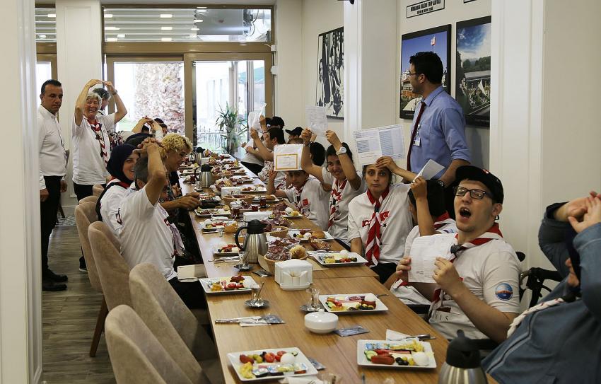 Büyükçekmece’nin engelli izcileri mezun oldu