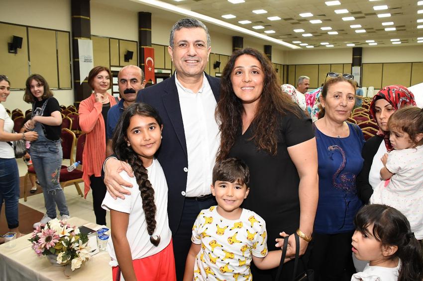Projeler gençlerden, destek Esenyurt Belediyesi’nden