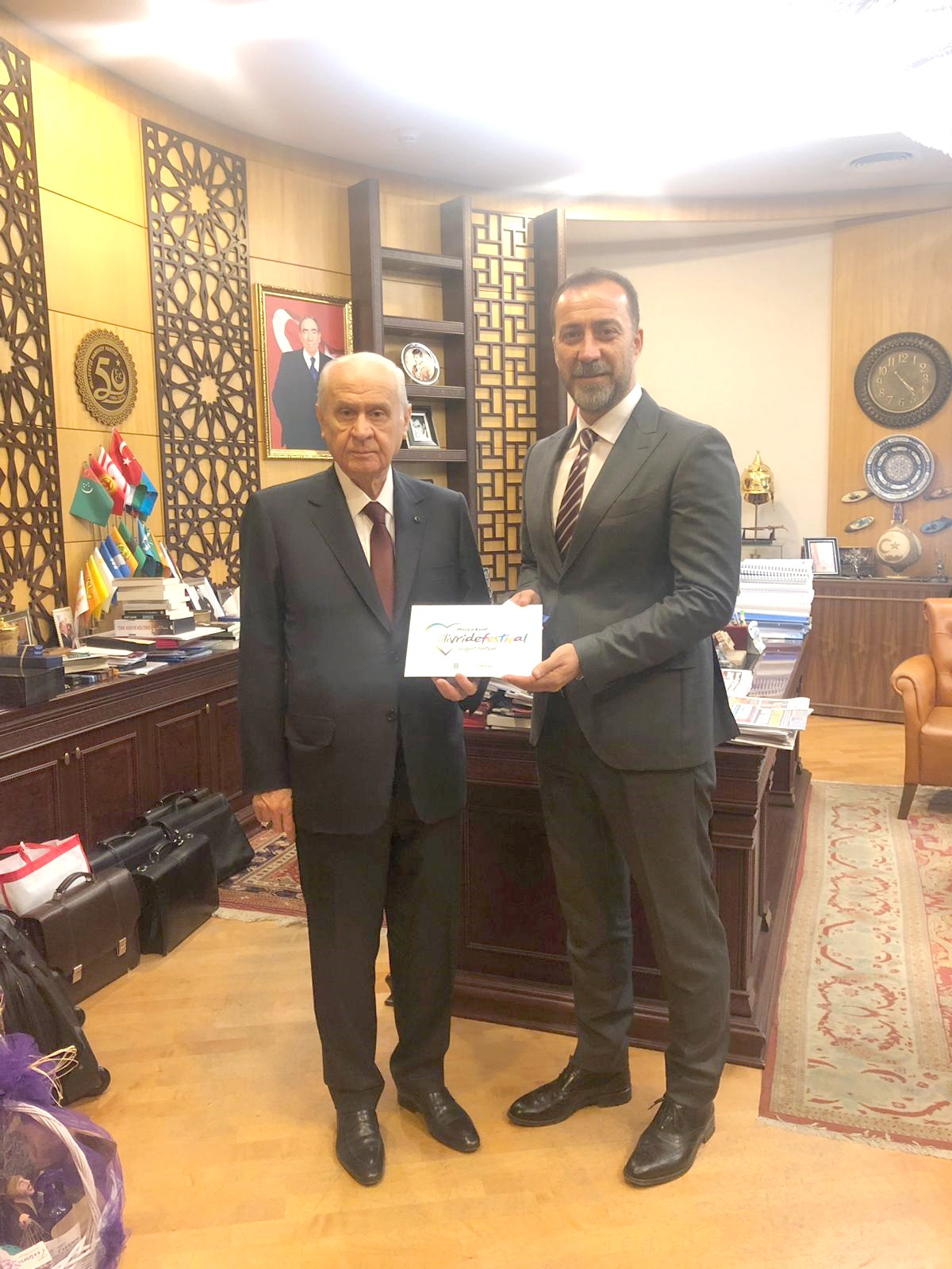 Başkan Yılmaz Devlet Bahçeli'yi festivale davet etti