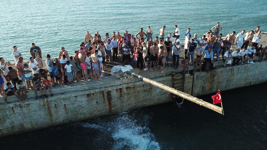 Deniz yarışlarında büyük mücadele