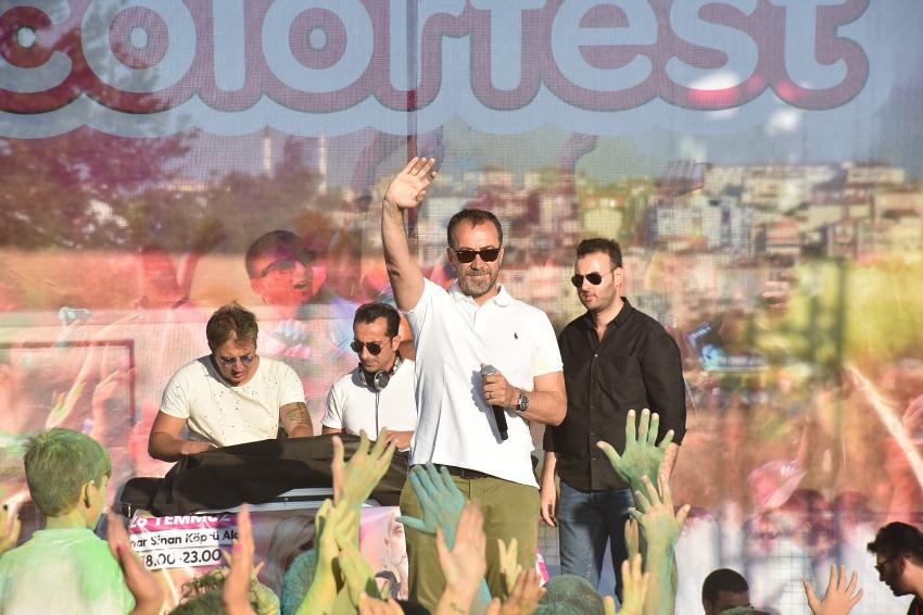 Yoğurt Festival'i Colorfest ile tamamlandı